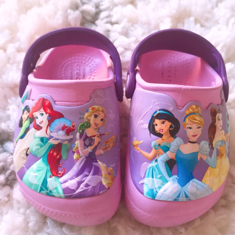 FOR SALE!! Crocs toddler lab lights princess clogs